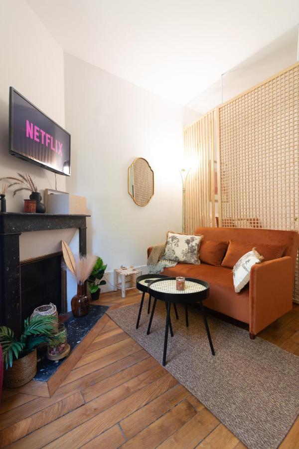 Cosy Et Comfort Studio Equipe A Clichy 5 Min Metro Exterior foto